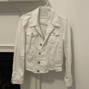 WHITE JEAN JACKET